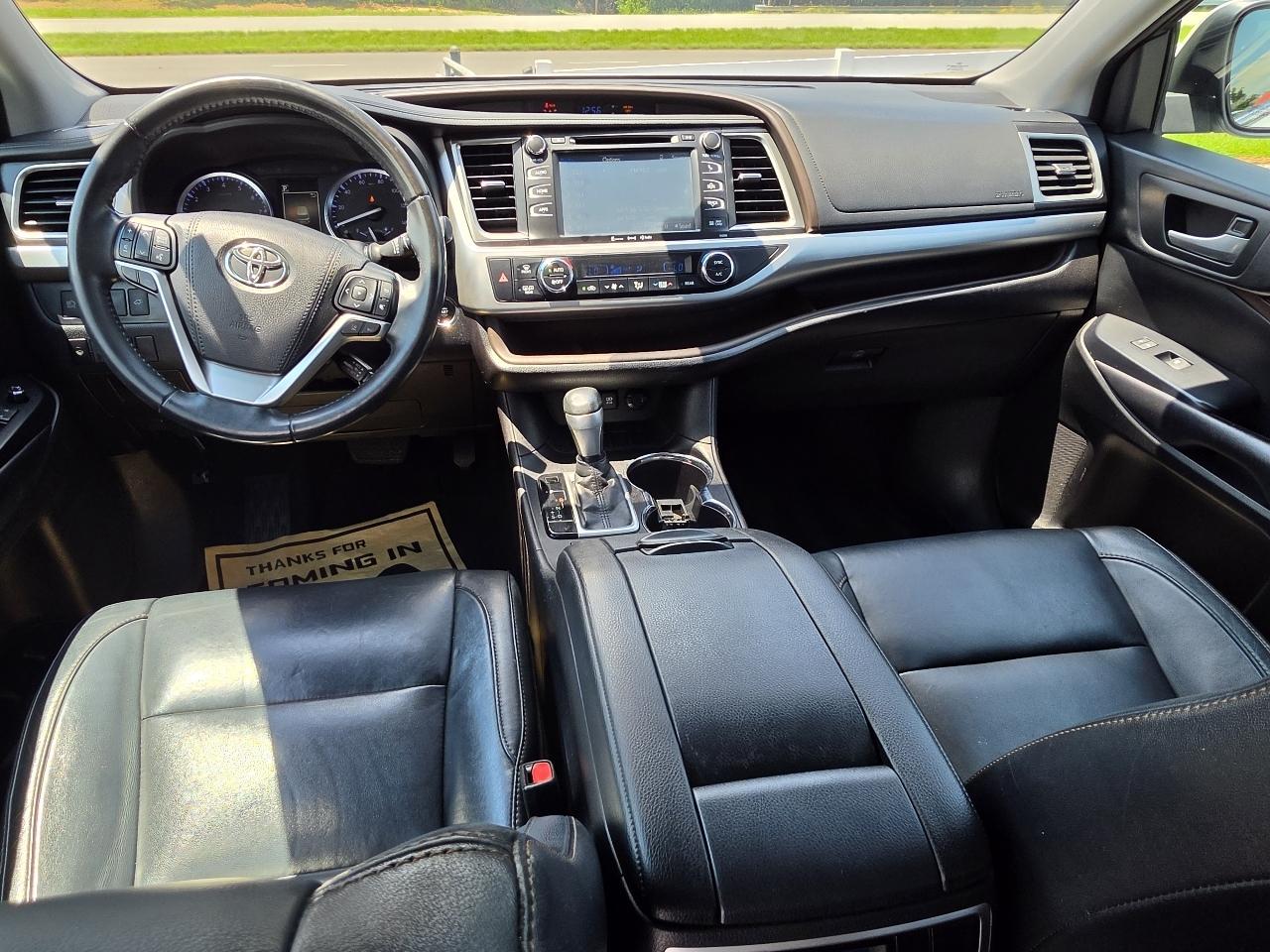 Toyota Highlander XLE FWD V6 2018
