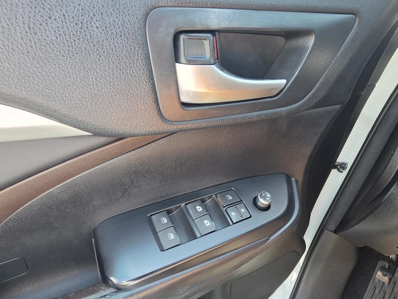Toyota Highlander XLE FWD V6 2018