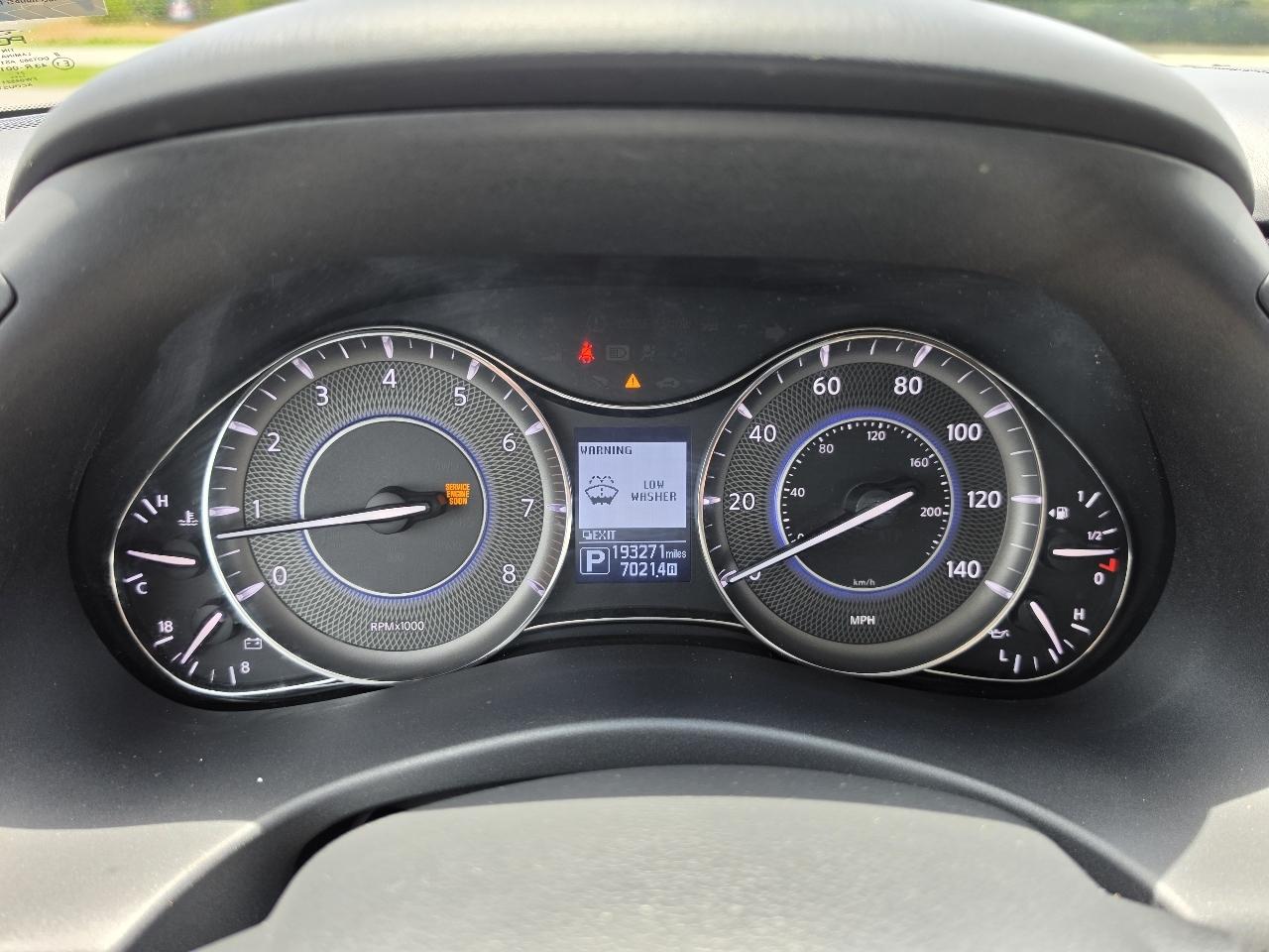 Infiniti QX80 4WD 2014