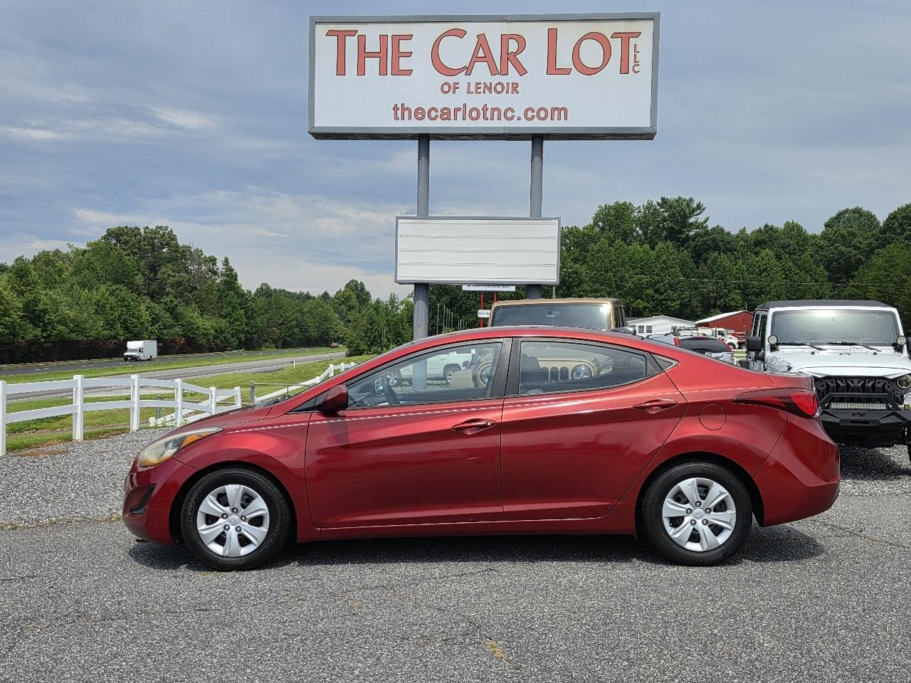Hyundai Elantra SE 6AT 2016