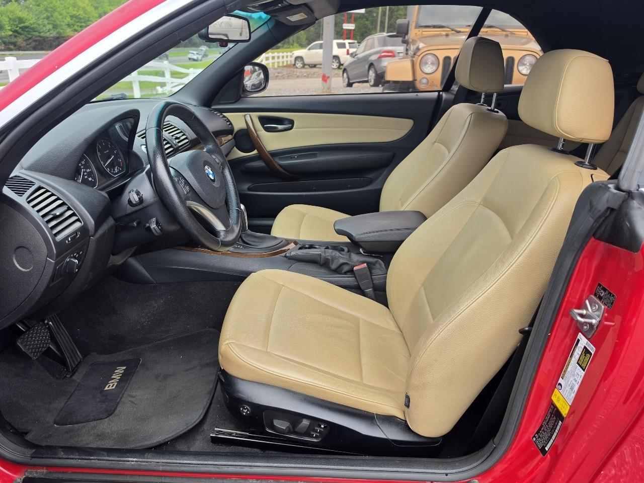 BMW 1-Series 128i Convertible 2011