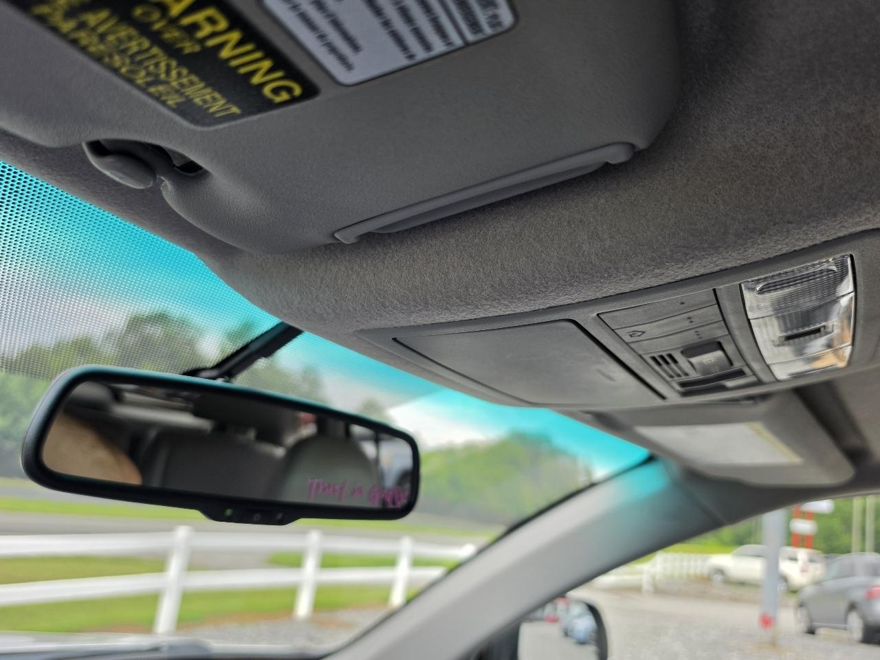Toyota Highlander Limited 2WD 2013