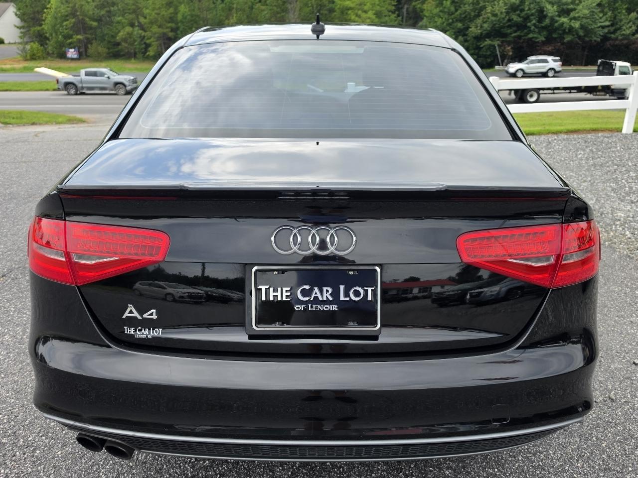 Audi A4 2.0 T Sedan FrontTrak Multitronic 2015