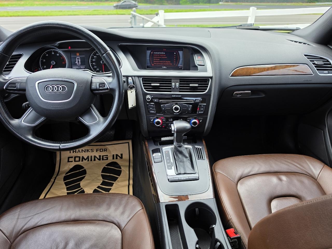 Audi A4 2.0 T Sedan FrontTrak Multitronic 2015