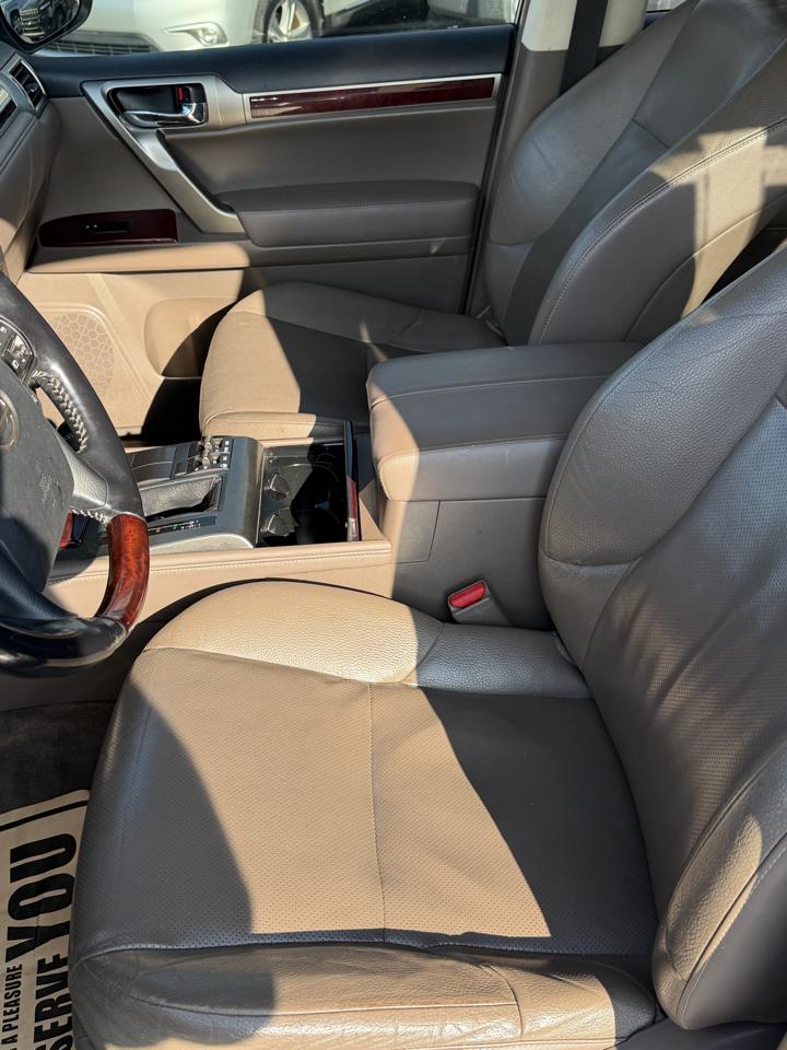 Lexus GX 460 Base 2016