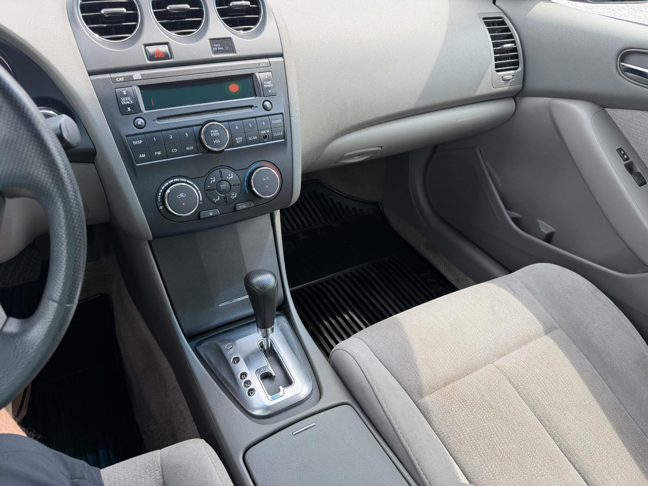 Nissan Altima 2.5 S 2012