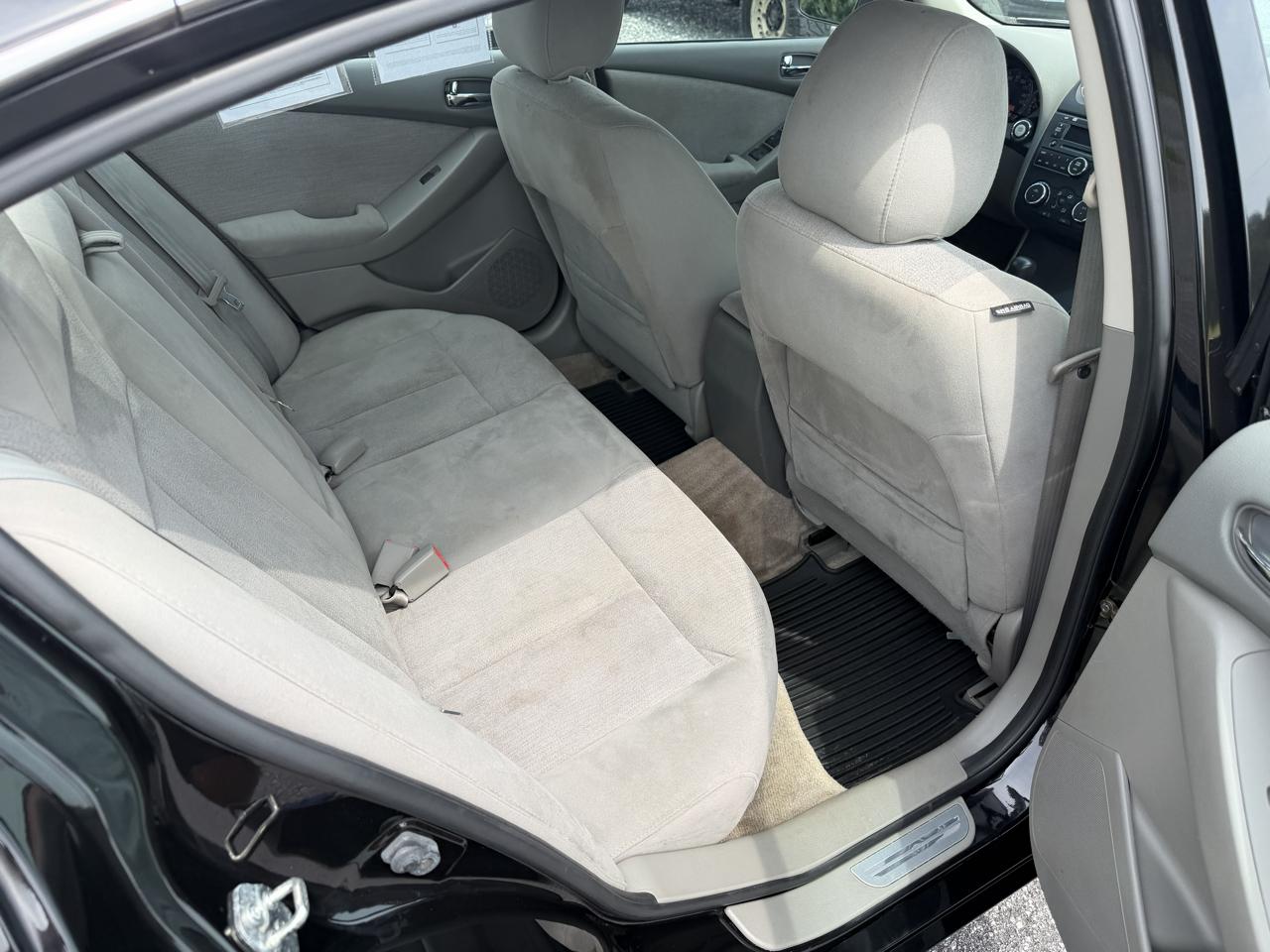 Nissan Altima 2.5 S 2012