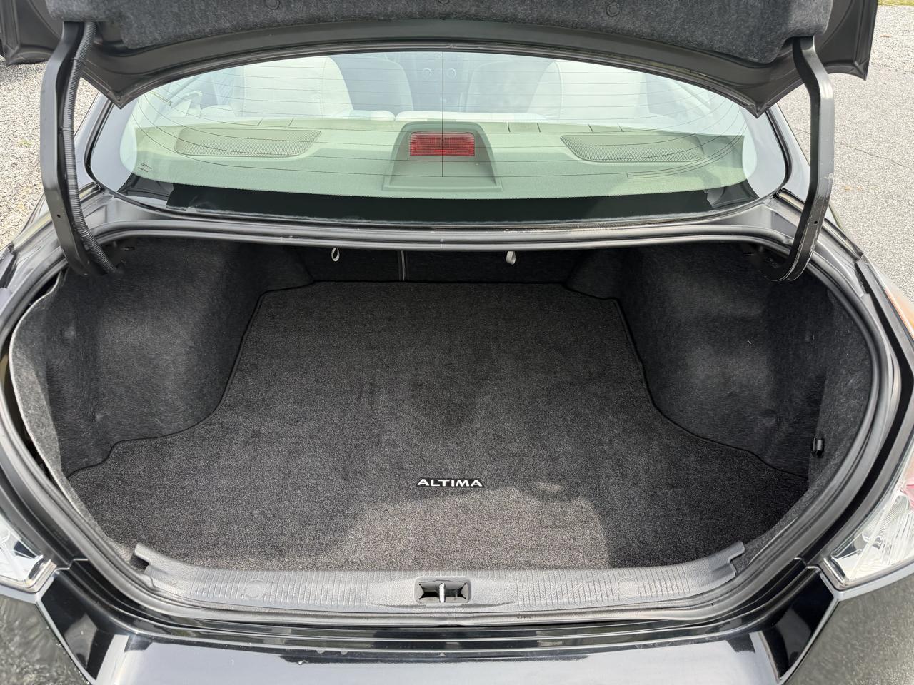 Nissan Altima 2.5 S 2012