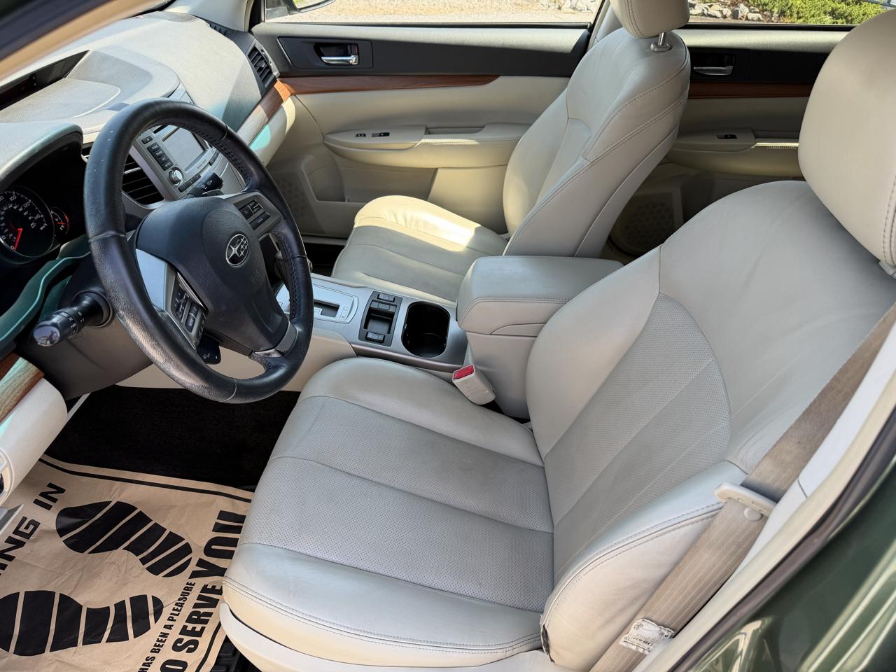 Subaru Outback 2.5i Limited 2013