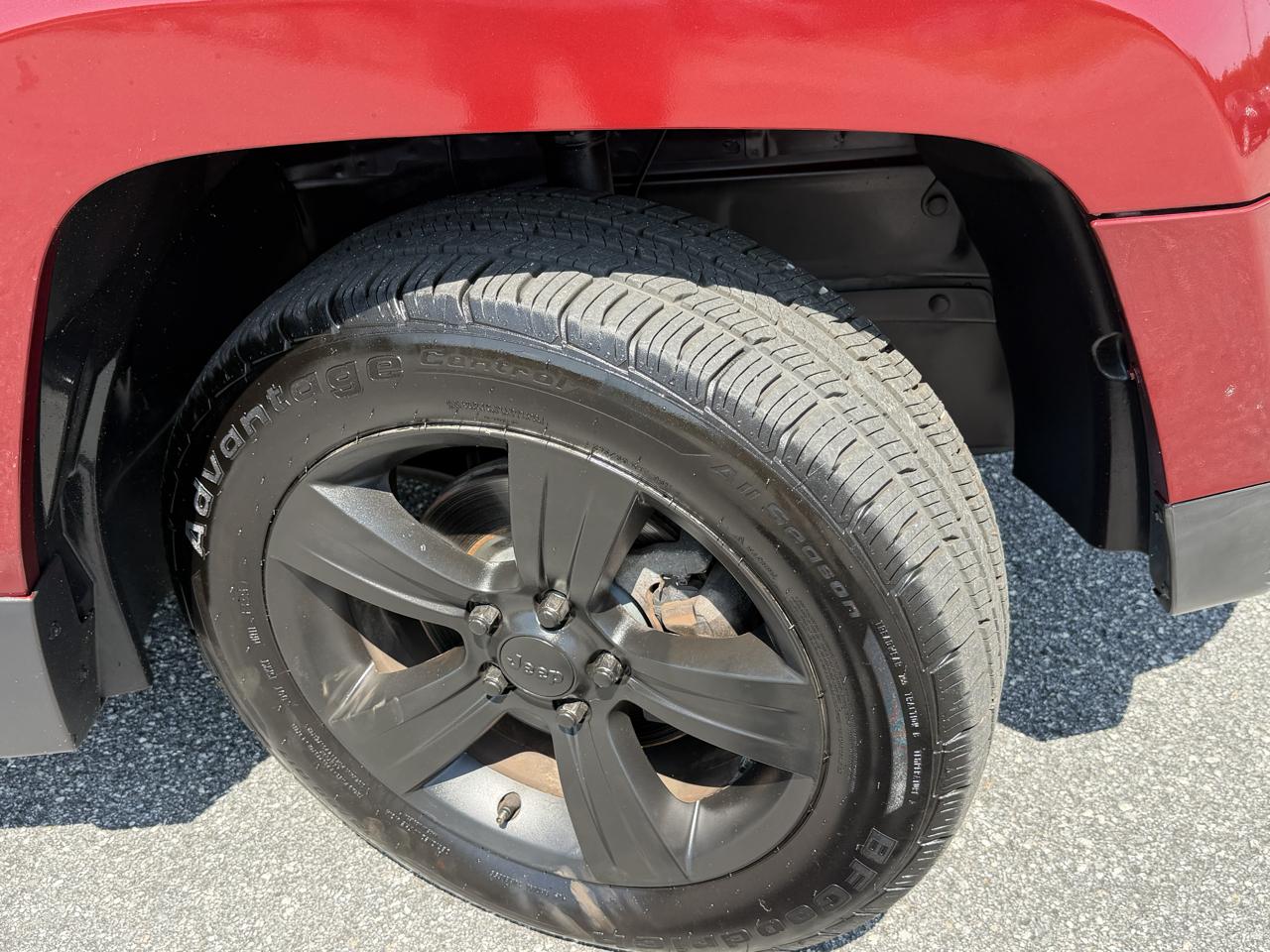 Jeep Patriot Latitude 2WD 2014