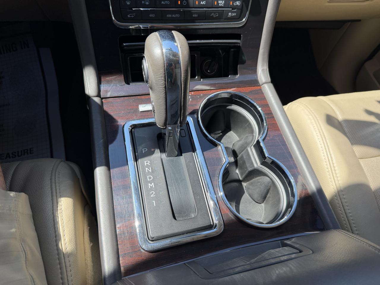 Lincoln Navigator 4WD 2015