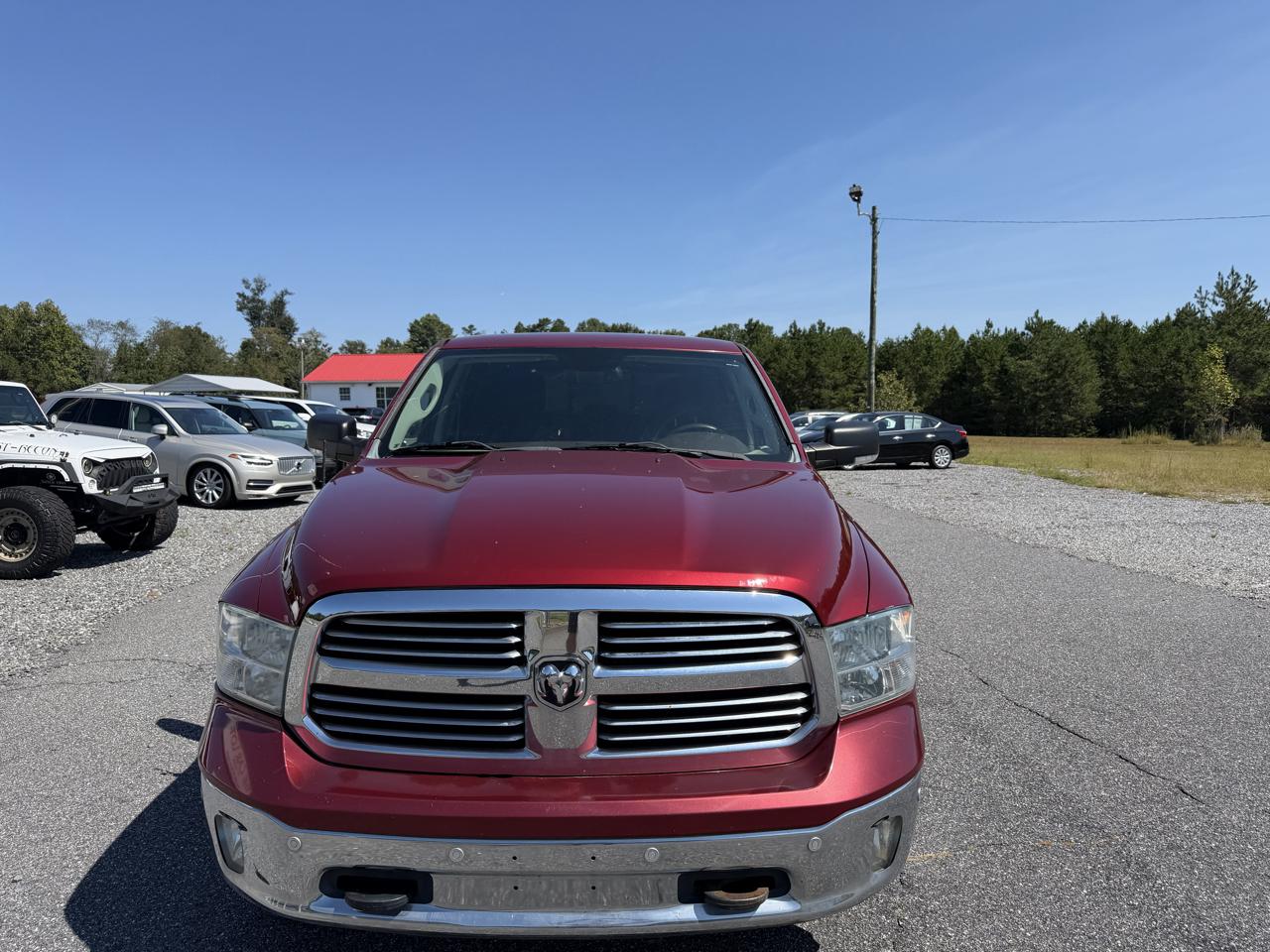 RAM 1500 SLT Crew Cab SWB 4WD 2015