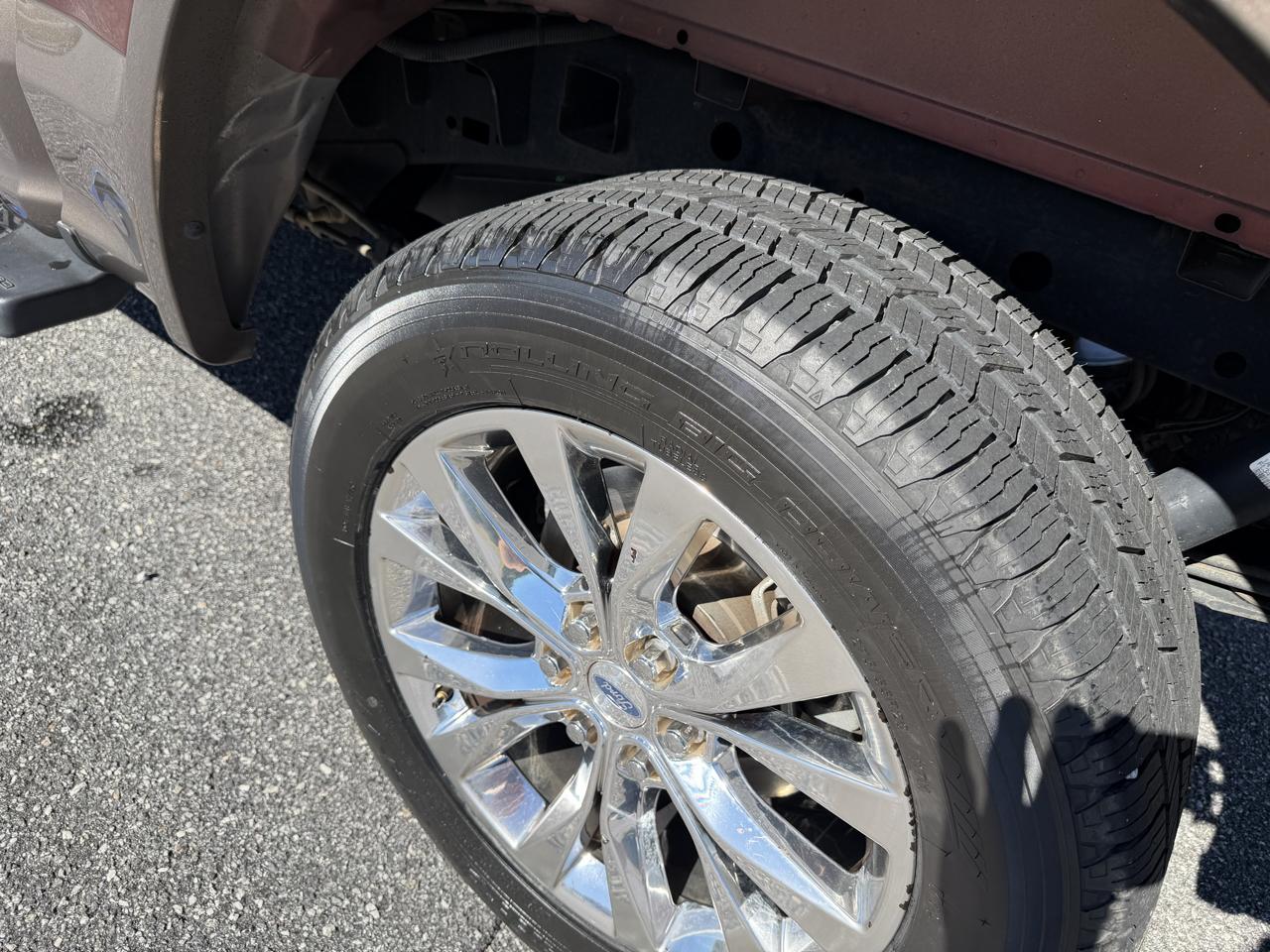 Ford F-150 Lariat SuperCrew 5.5-ft. Bed 4WD 2015