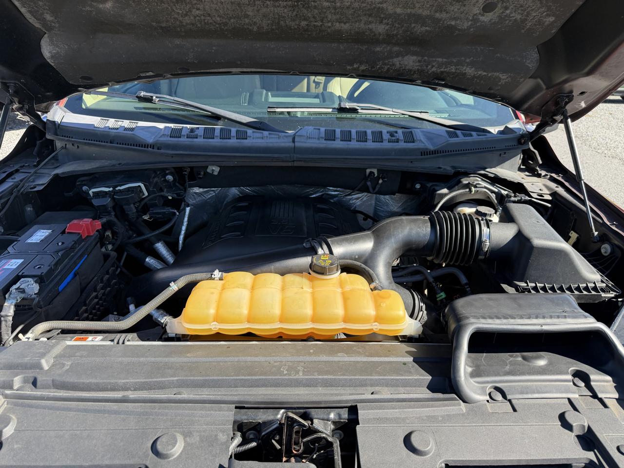 Ford F-150 Lariat SuperCrew 5.5-ft. Bed 4WD 2015