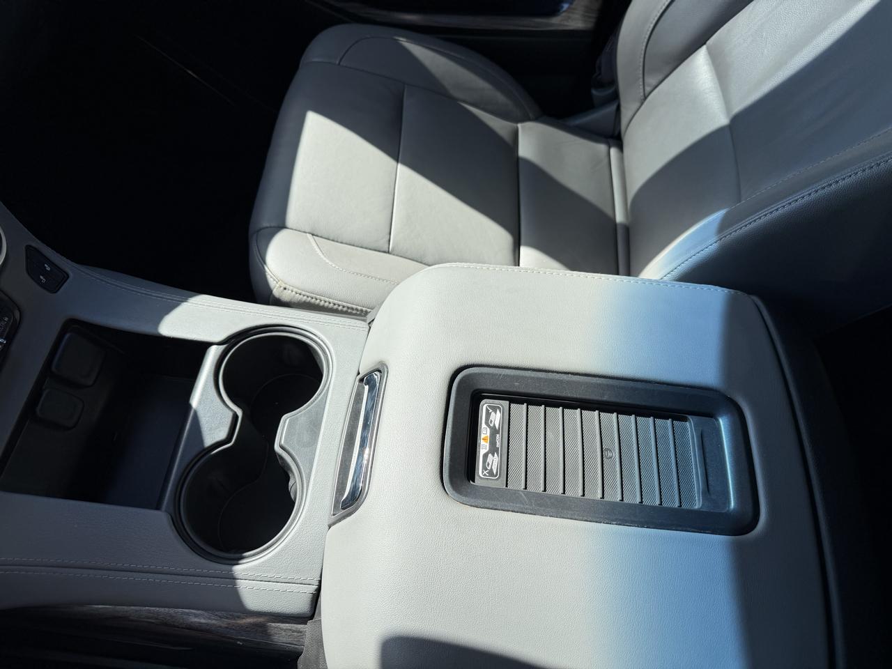 Chevrolet Suburban LT 4WD 2017