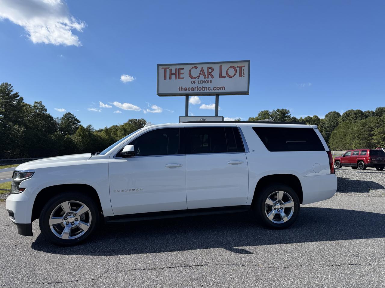 Chevrolet Suburban LT 4WD 2017