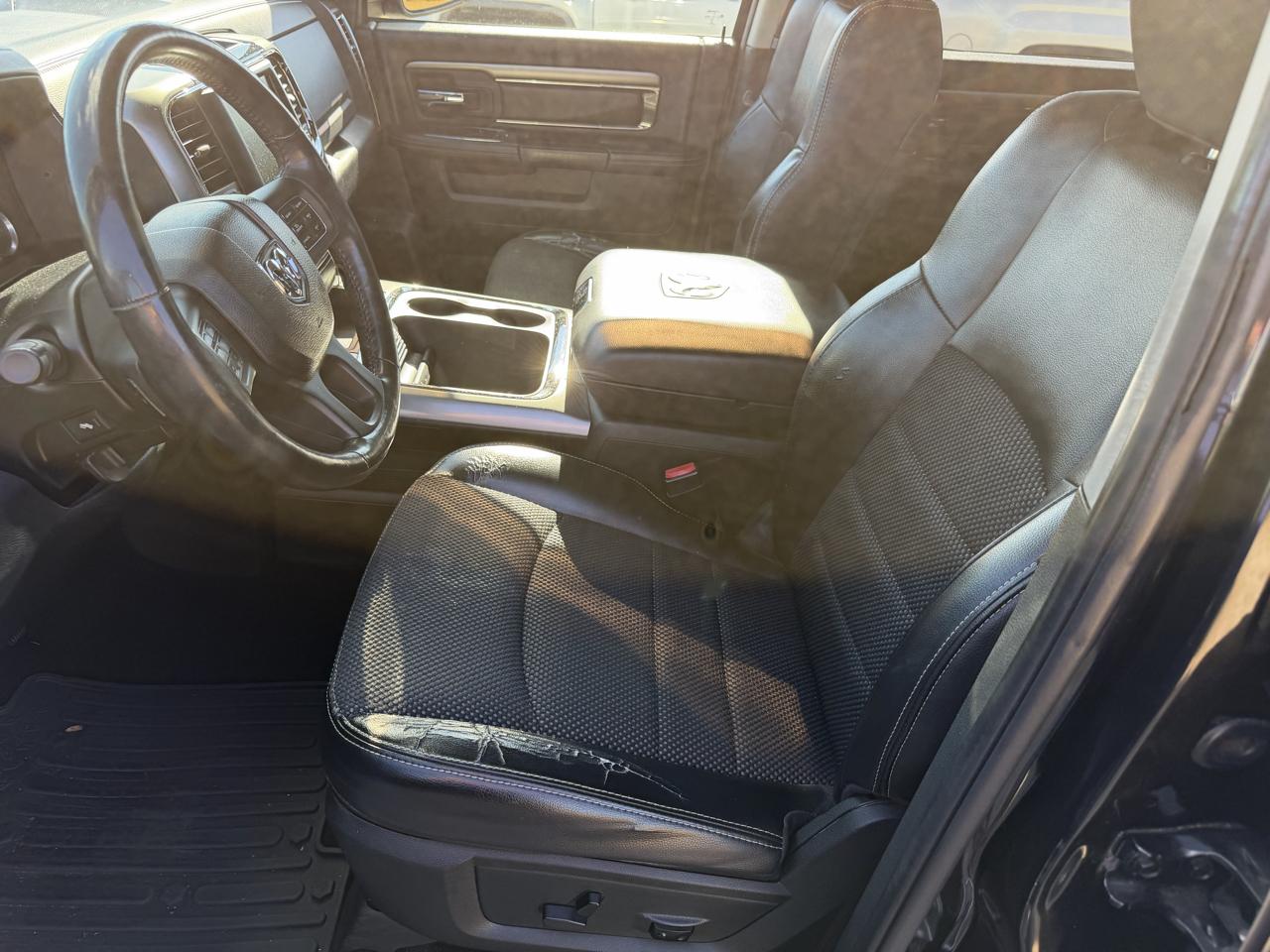 RAM 1500 Sport Crew Cab LWB 4WD 2016