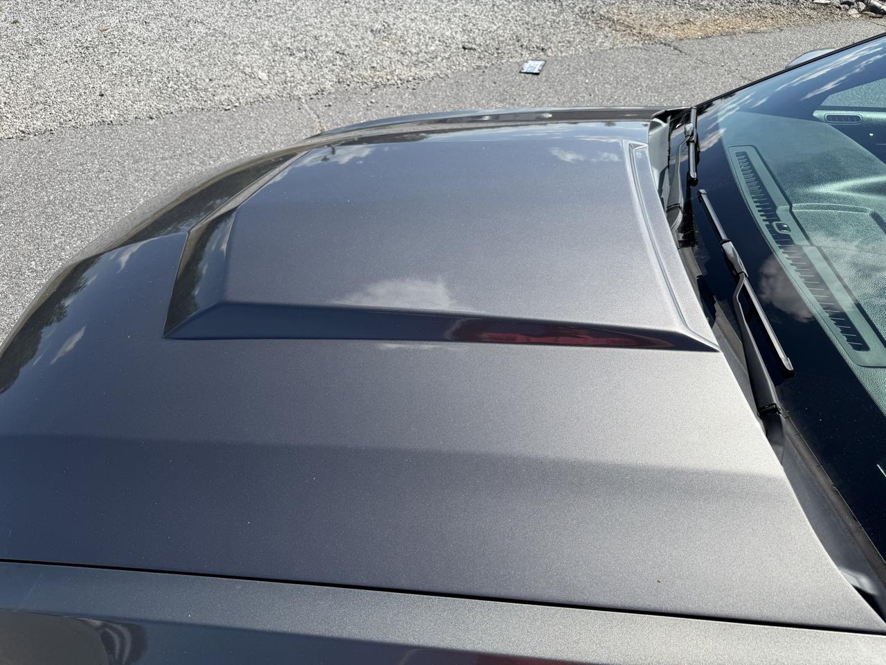 Ford Mustang V6 Coupe 2011