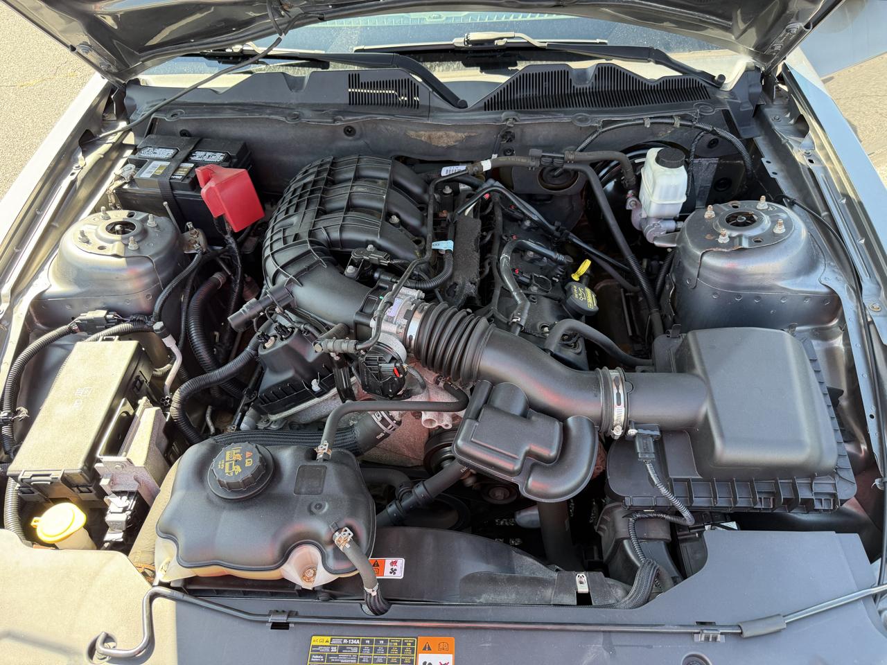 Ford Mustang V6 Coupe 2011