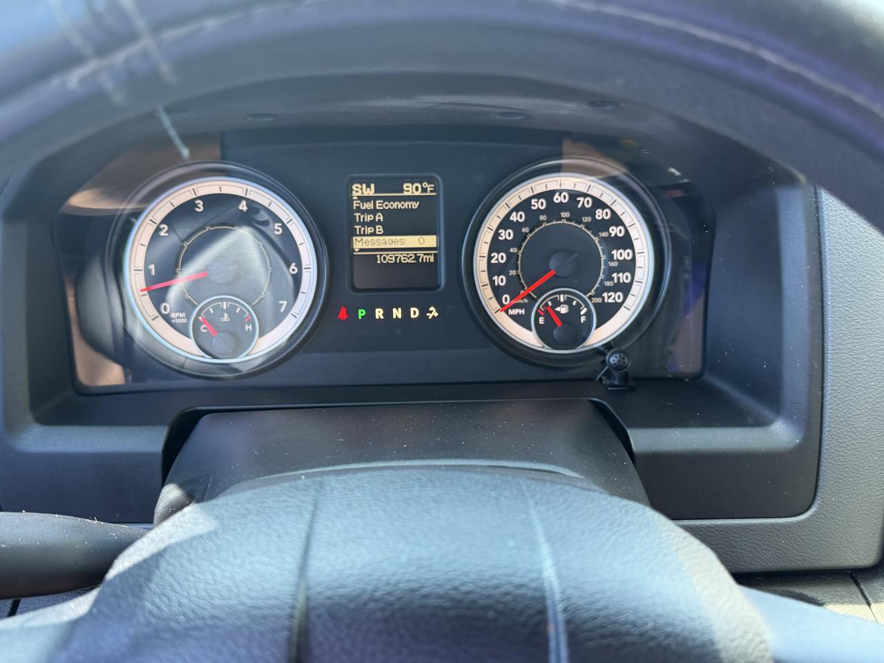 RAM 1500 Tradesman Quad Cab 4WD 2016
