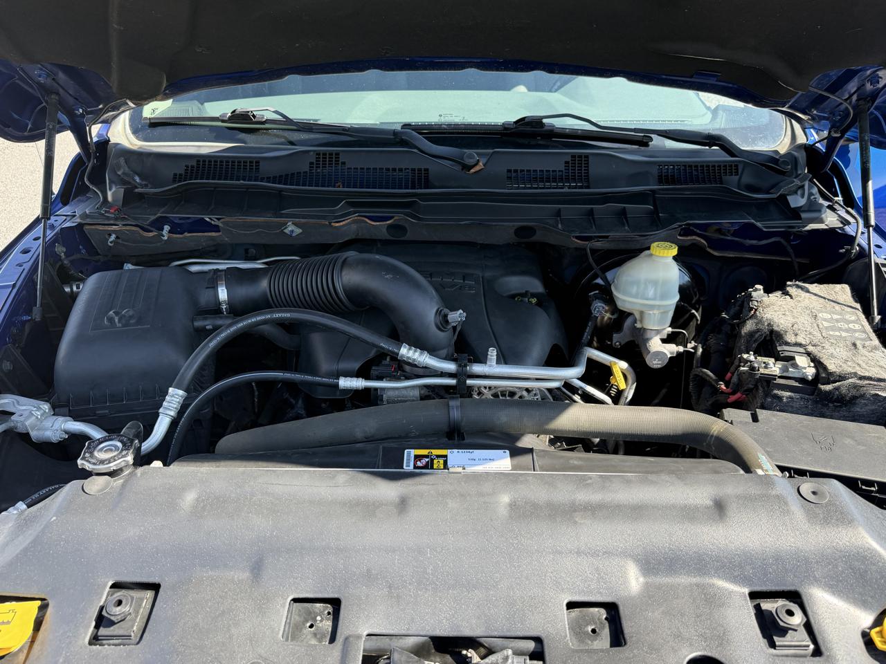 RAM 1500 Tradesman Quad Cab 4WD 2016