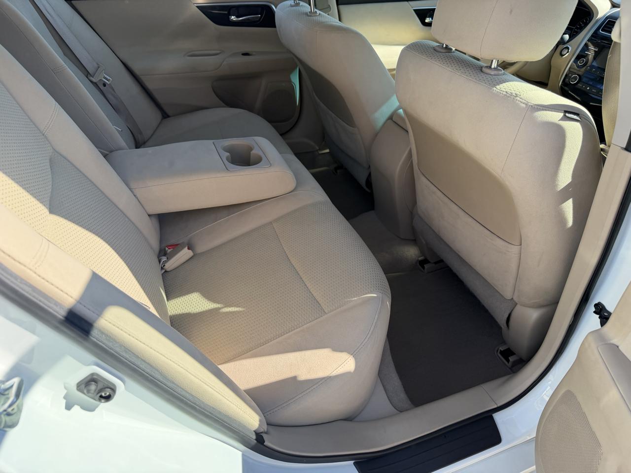 Nissan Altima 2.5 SV 2014