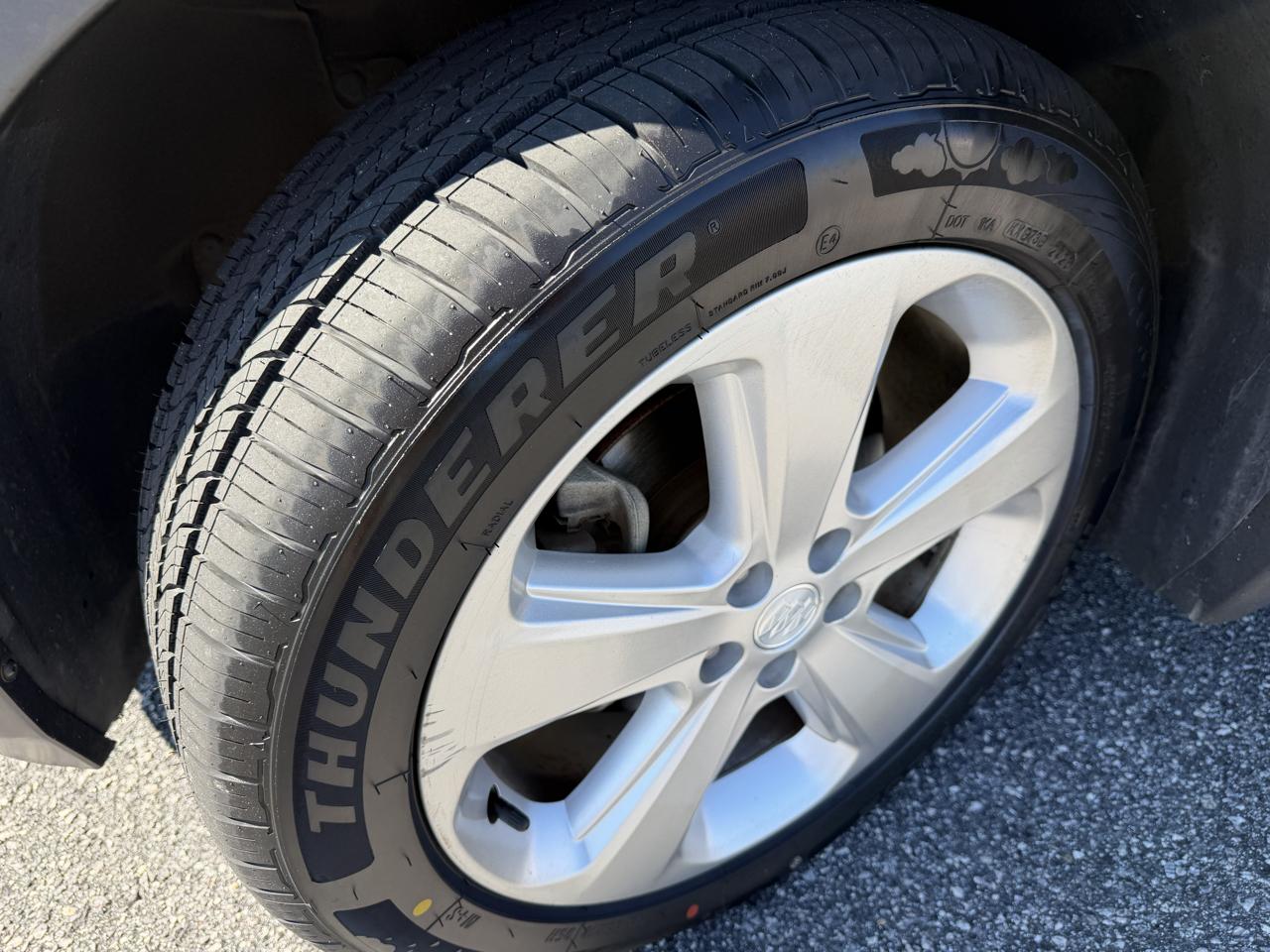 Buick Encore Base FWD 2016