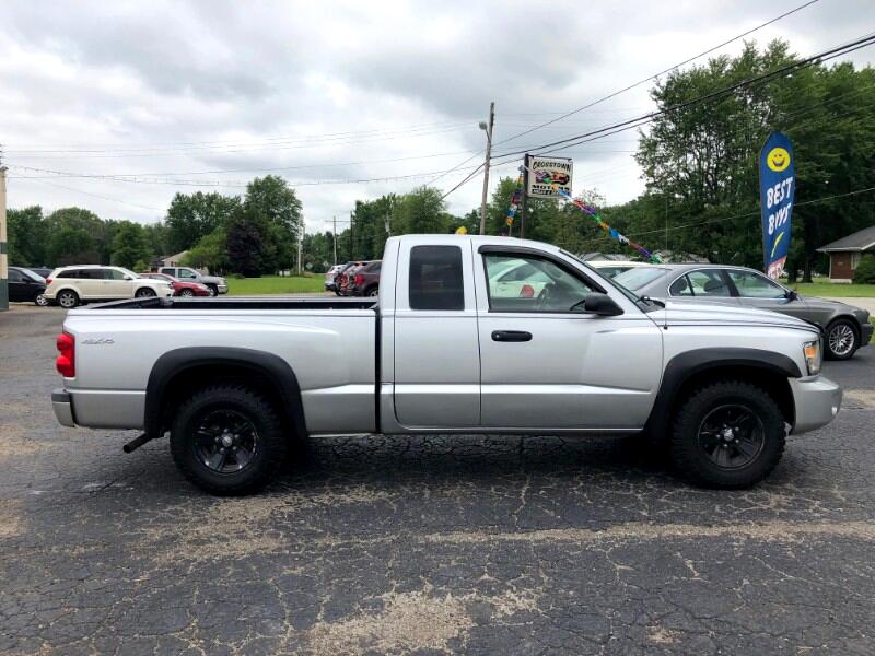 Used 2009 Dodge Dakota ST Ext. Cab 4WD for Sale in Mount Orab OH 45154