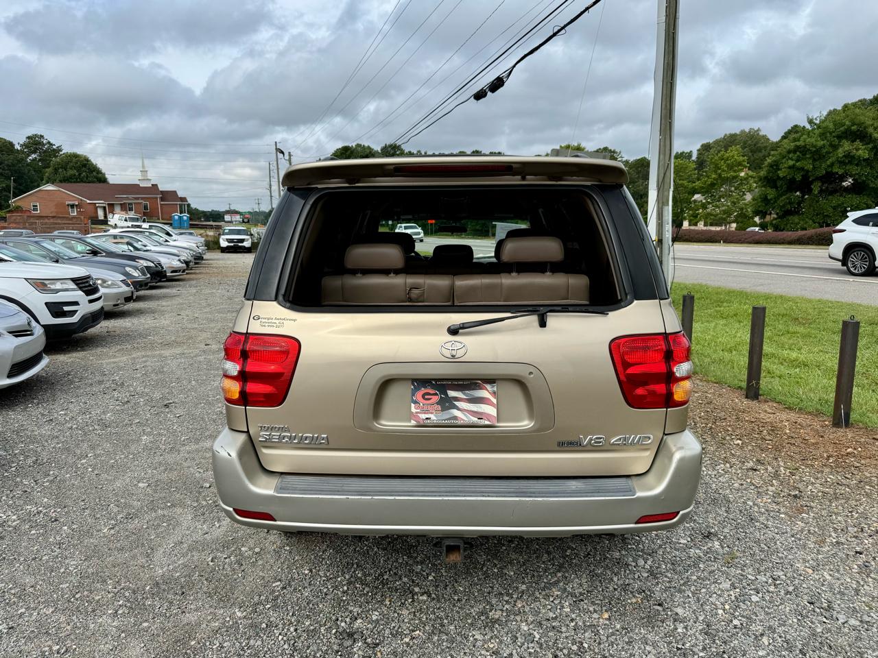 Toyota Sequoia SR5 4WD 2002