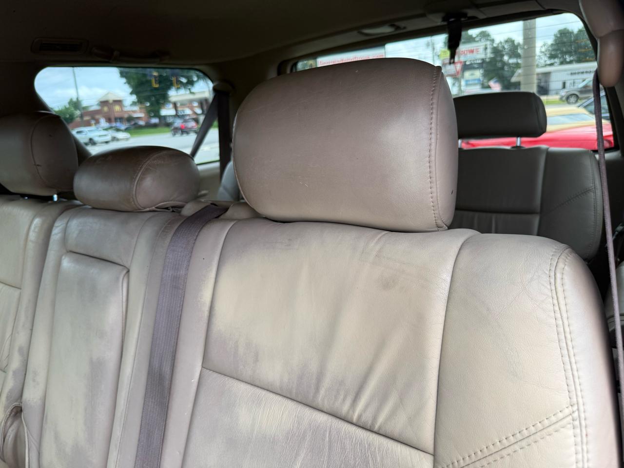 Toyota Sequoia SR5 4WD 2002