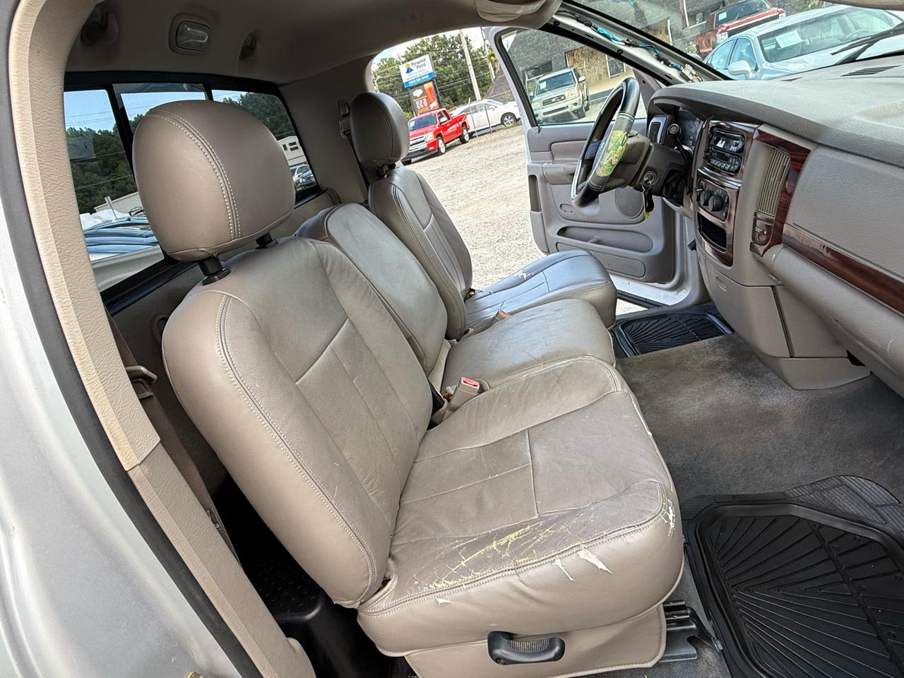 Dodge Ram 1500 ST Long Bed 2WD 2005