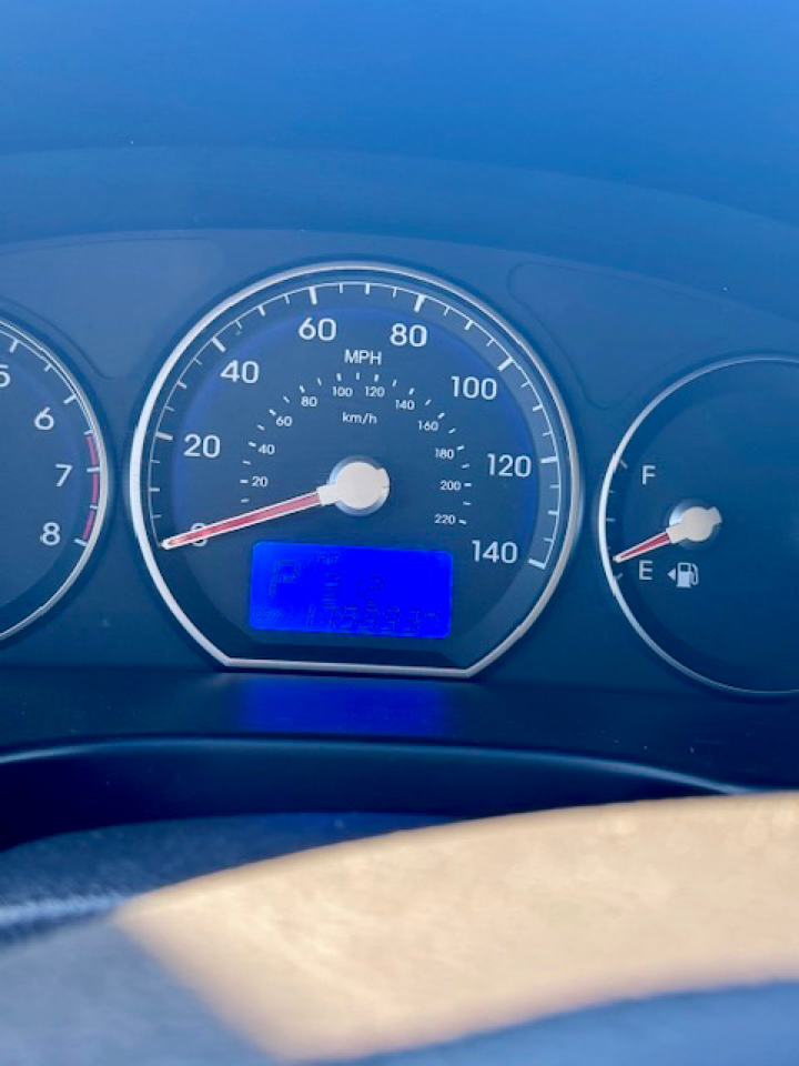 Hyundai Santa Fe Limited 2.4 FWD 2010 Hyundai Santa Fe Limited 2.4 FWD 2010