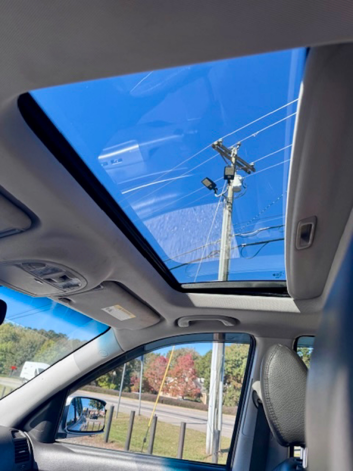 Hyundai Santa Fe Limited 2.4 FWD 2010 Hyundai Santa Fe Limited 2.4 FWD 2010