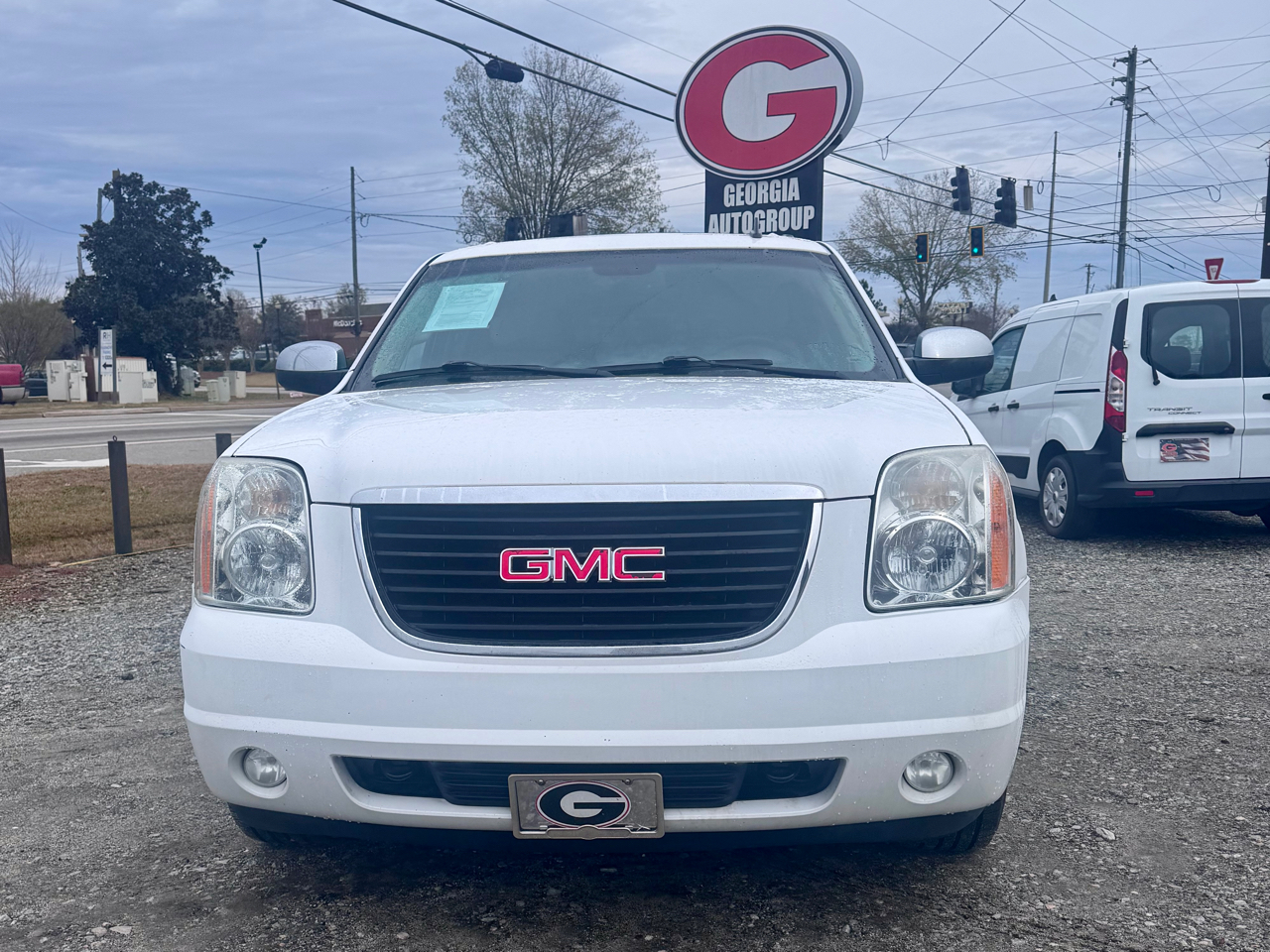 GMC Yukon XL SLT 1/2 Ton 2WD 2014