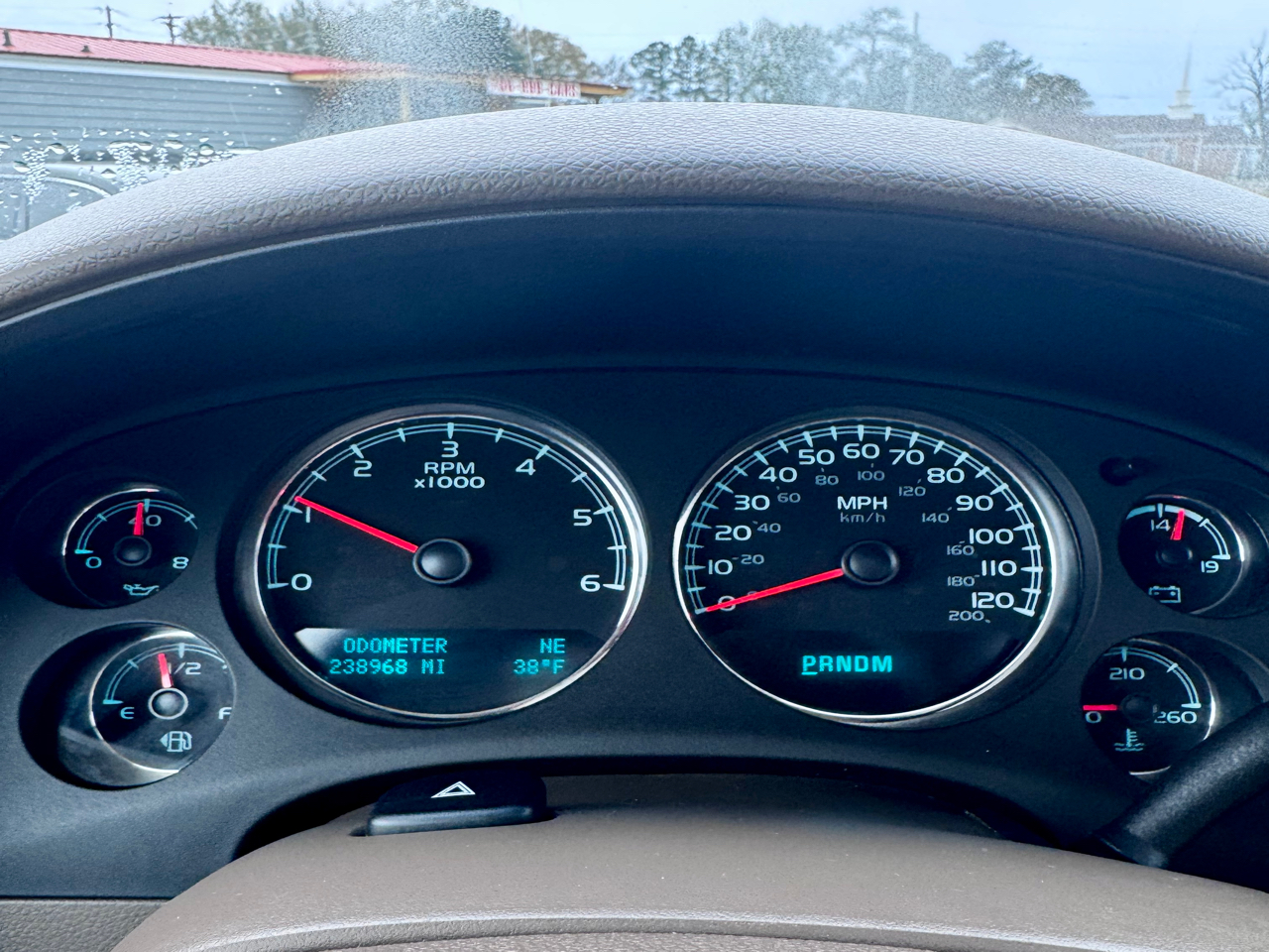 GMC Yukon XL SLT 1/2 Ton 2WD 2014