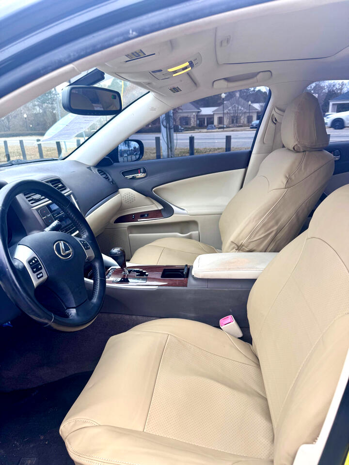 Lexus IS 250 RWD 2012