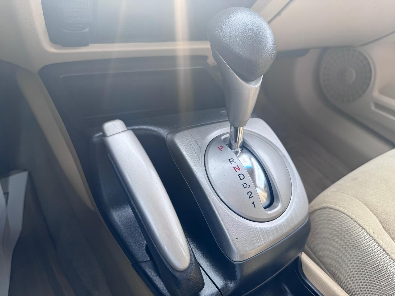 Honda Civic LX Sedan AT 2007