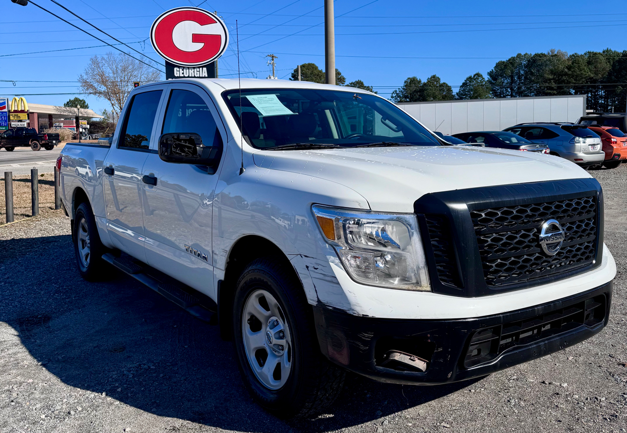 Nissan Titan S Crew Cab 4WD 2018