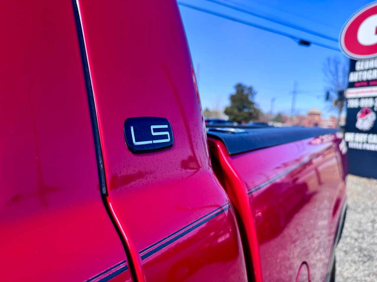 Chevrolet Silverado 1500 1LT Regular Cab 2WD 2003