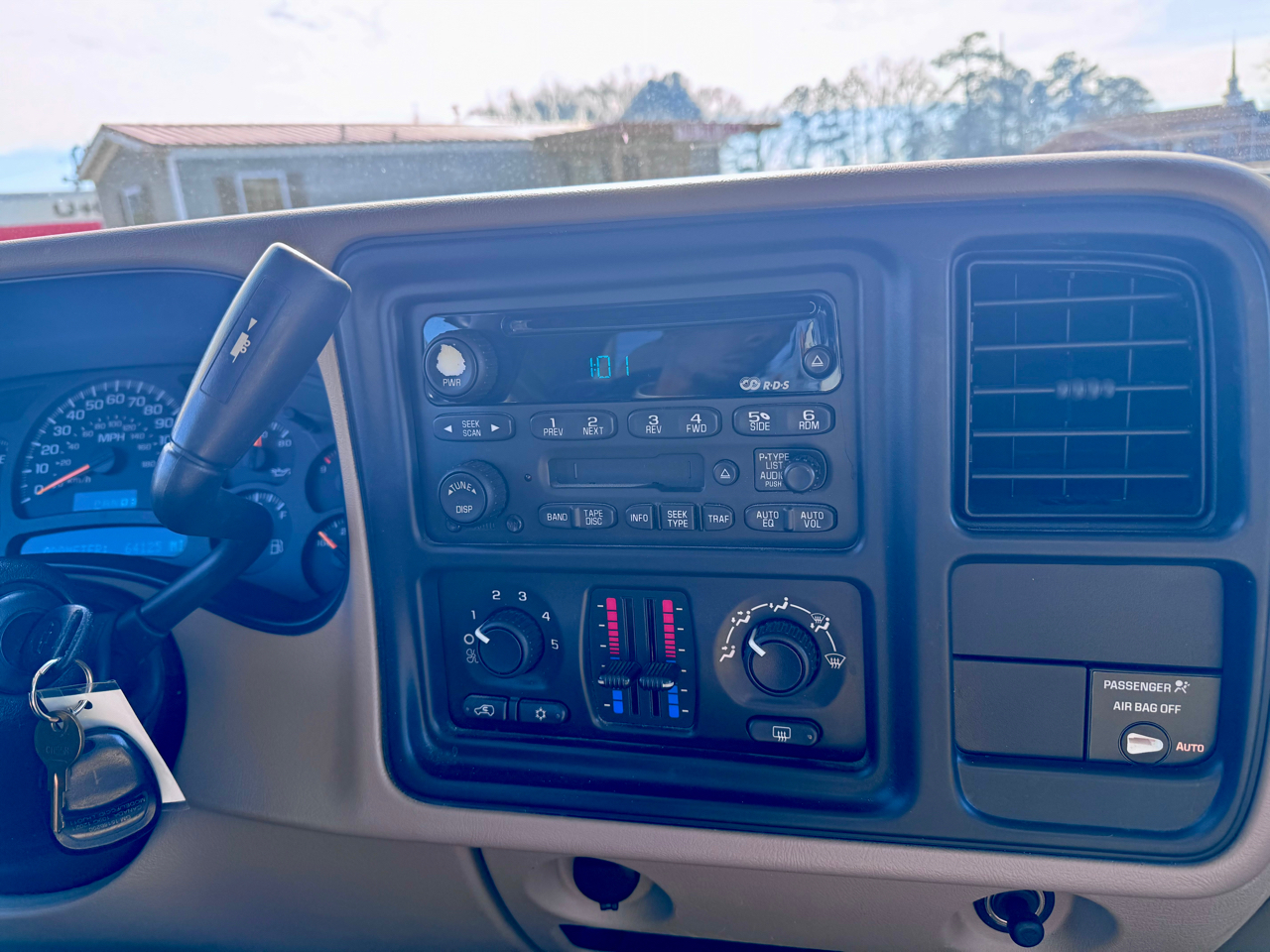 Chevrolet Silverado 1500 1LT Regular Cab 2WD 2003