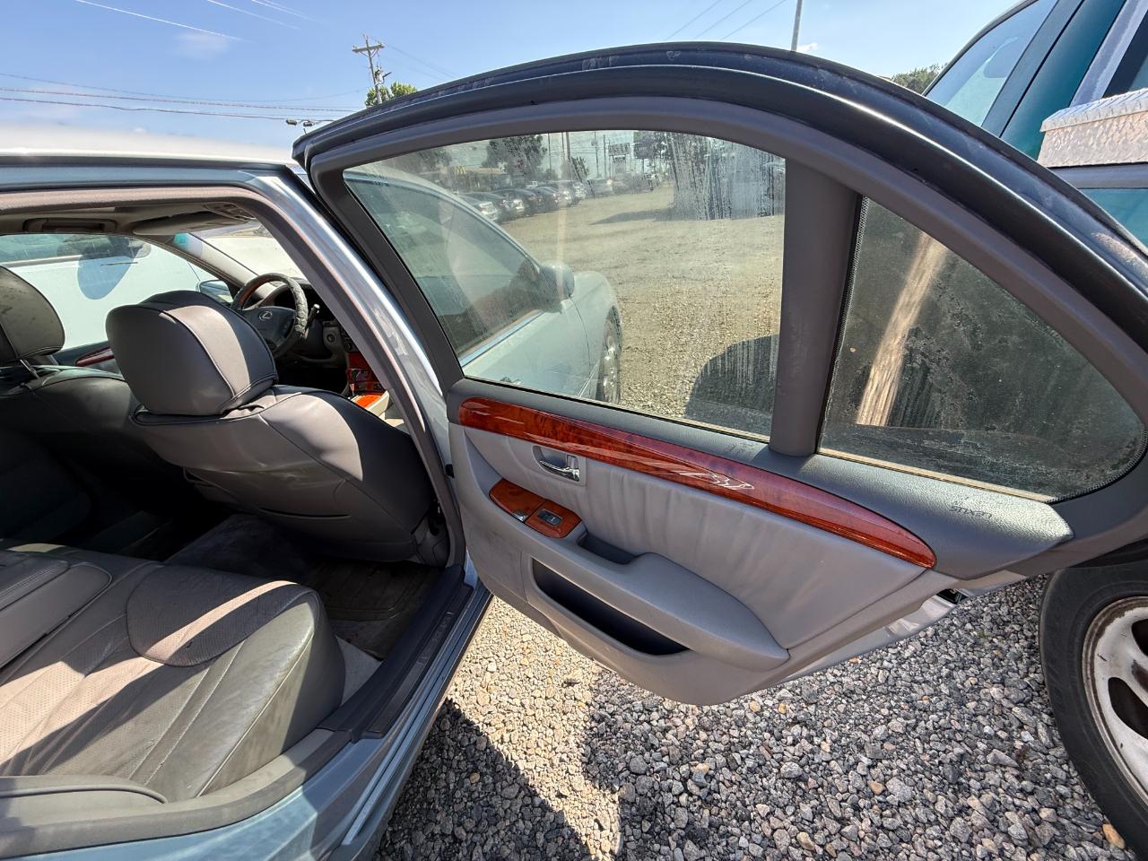Lexus LS 430 Sedan 2003