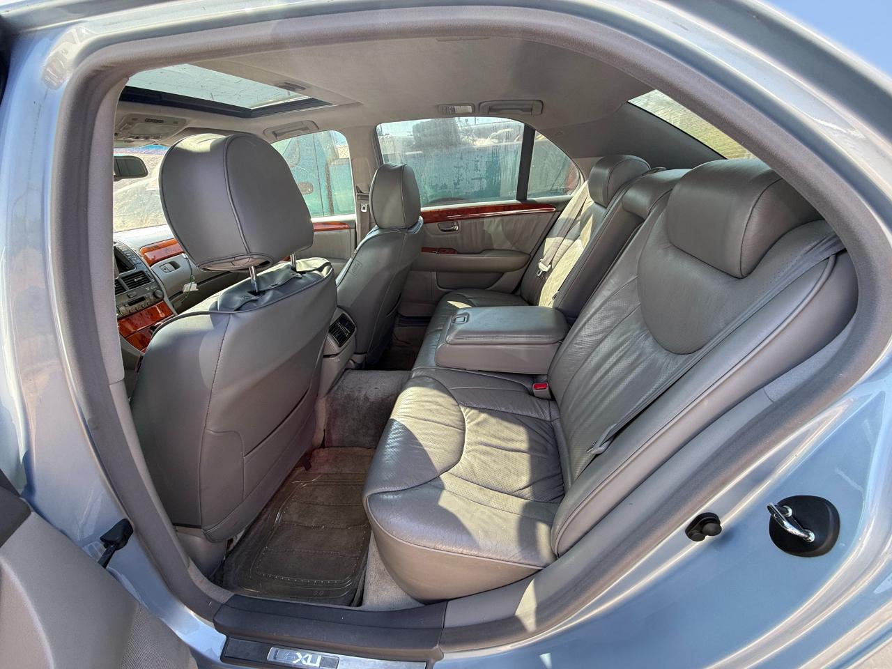 Lexus LS 430 Sedan 2003