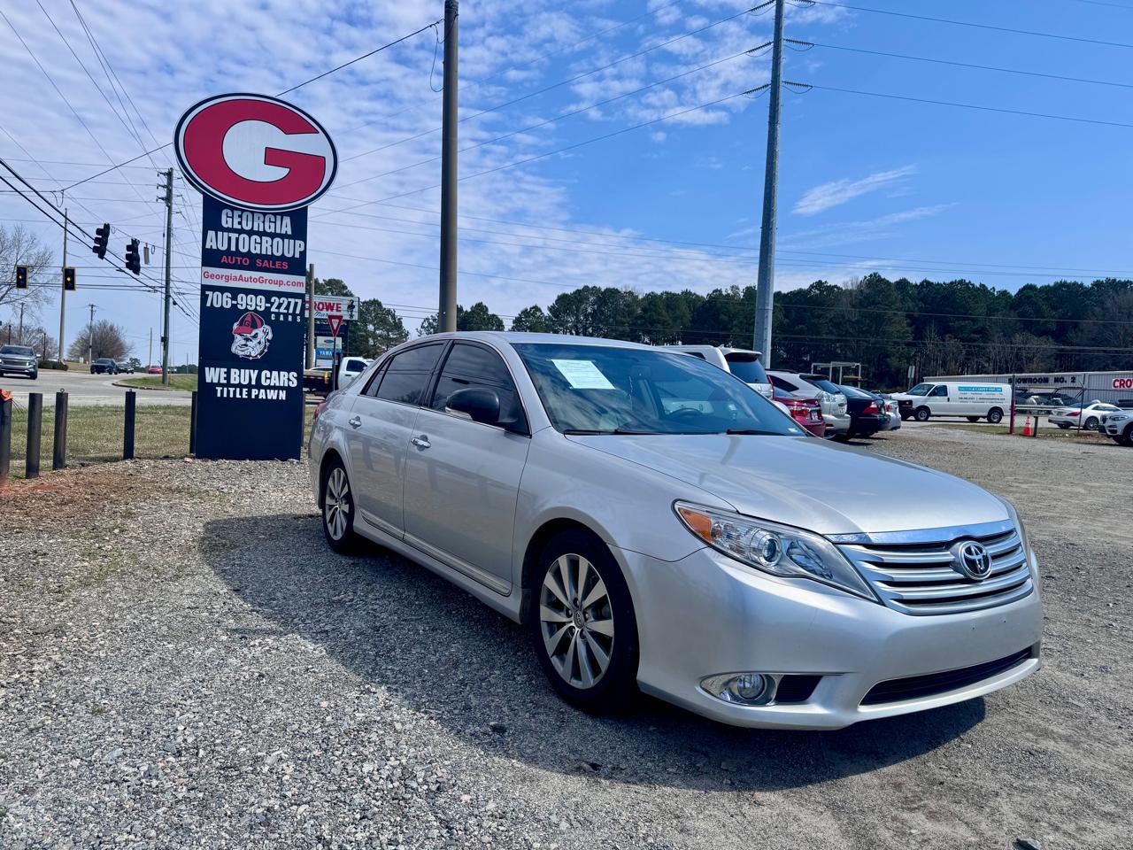 Toyota Avalon Base 2011