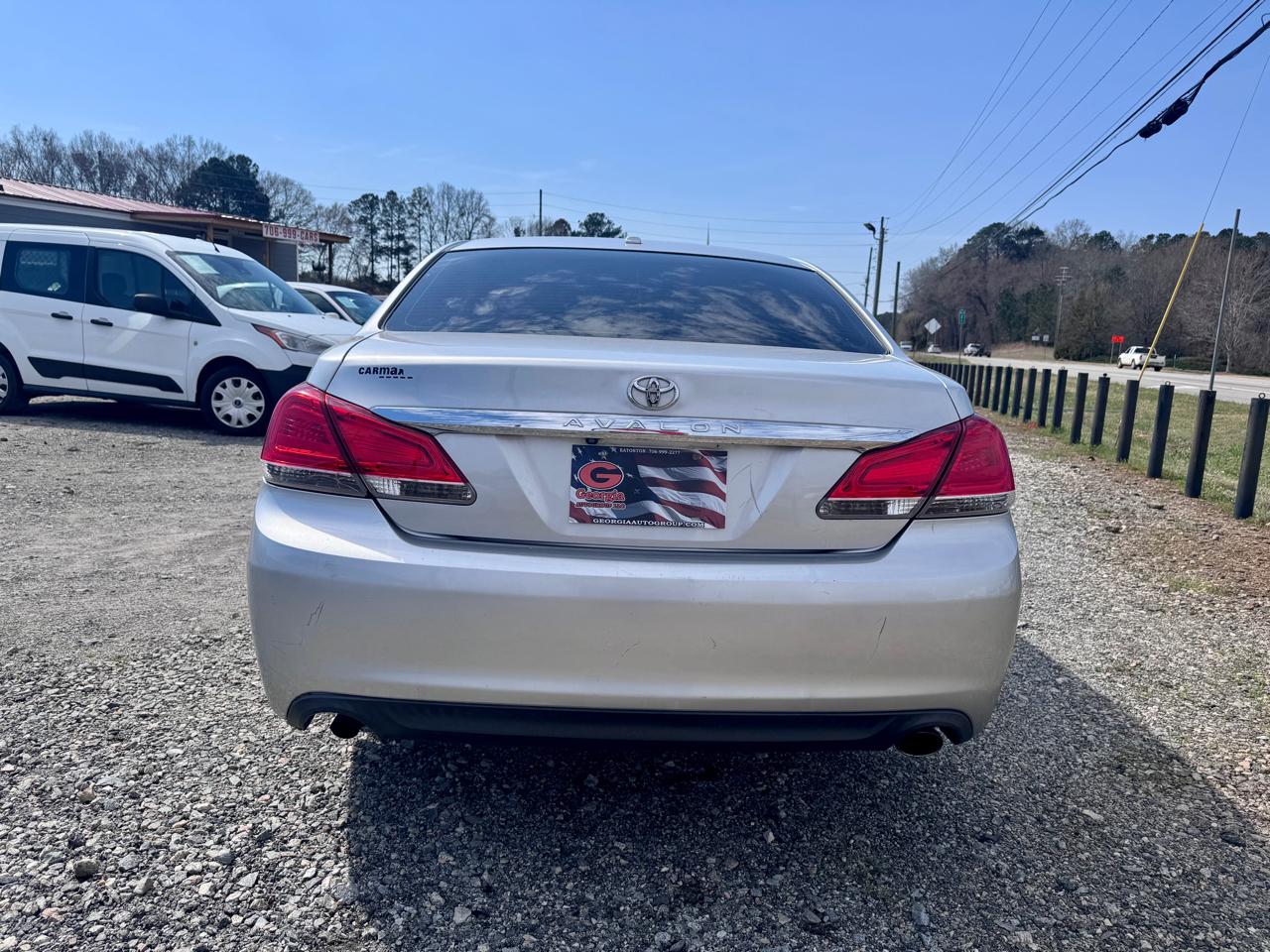 Toyota Avalon Base 2011