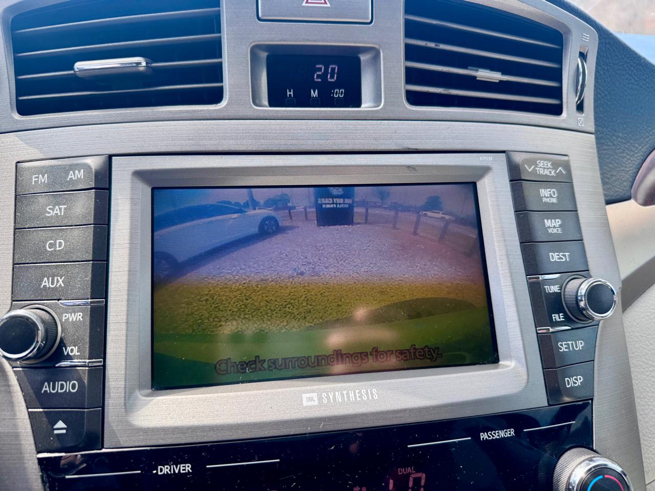 Toyota Avalon Base 2011