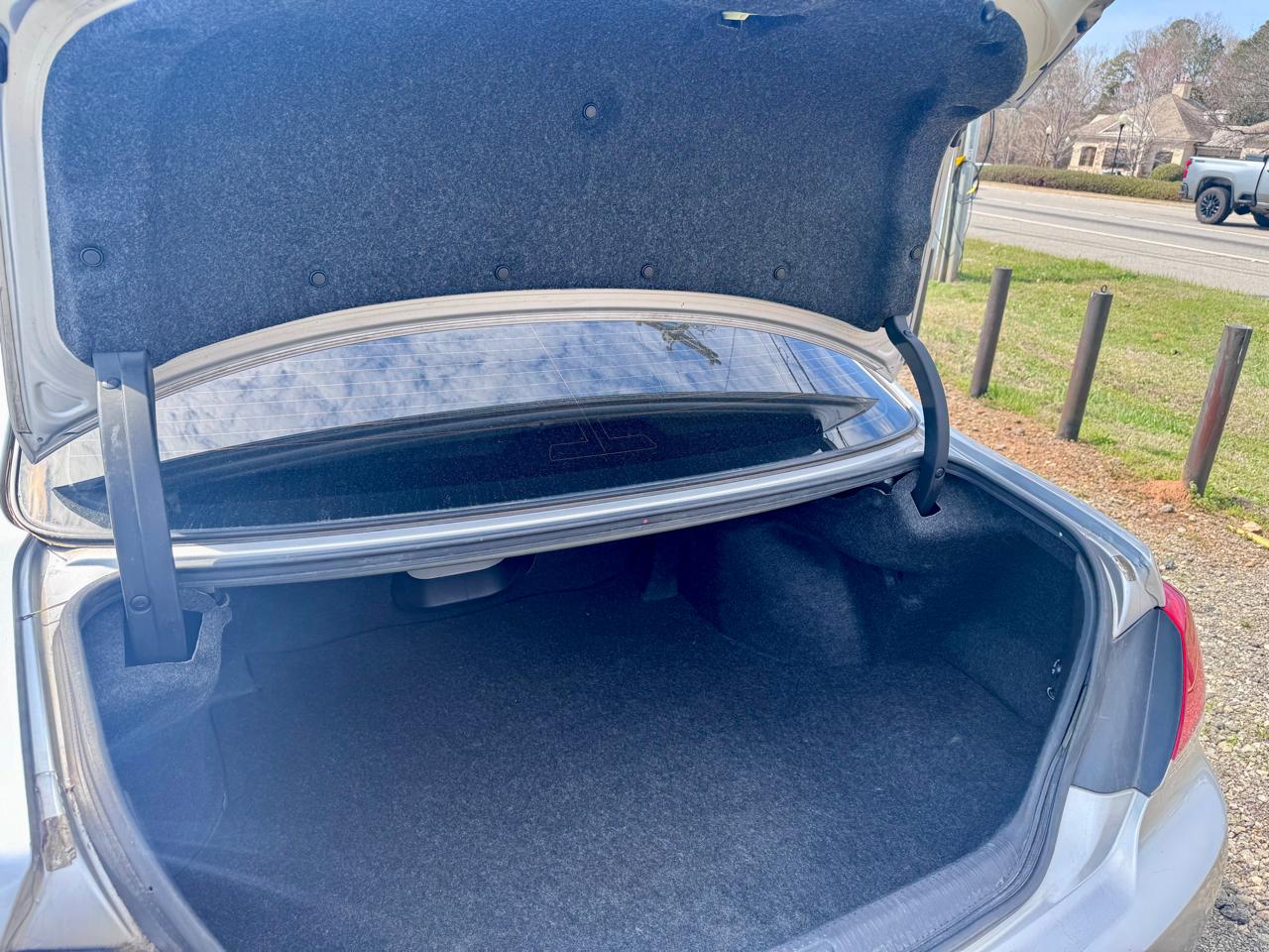 Toyota Avalon Base 2011