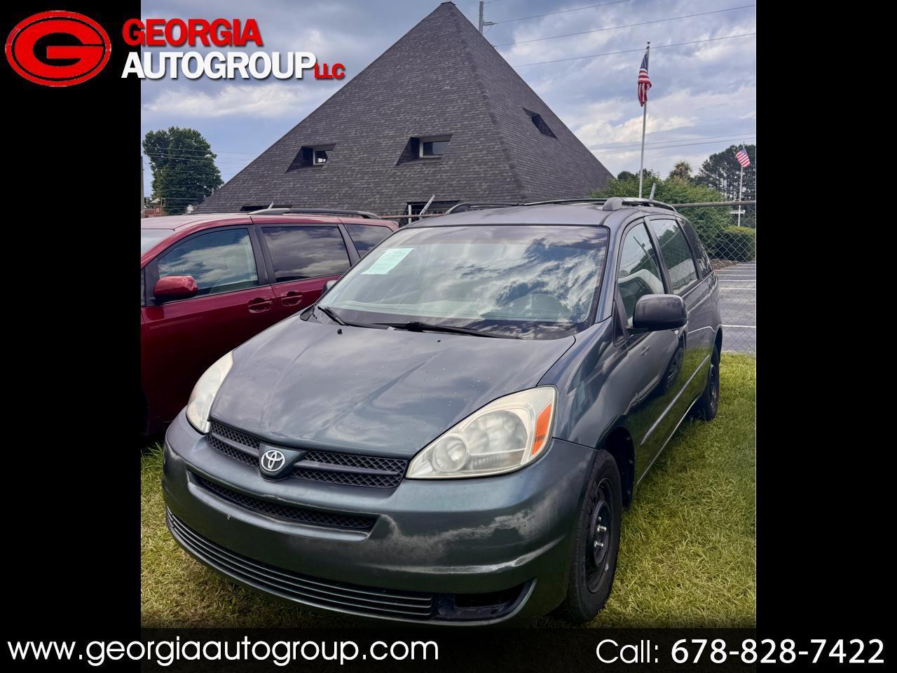 Toyota Sienna LE - 7 Passenger Seating 2005
