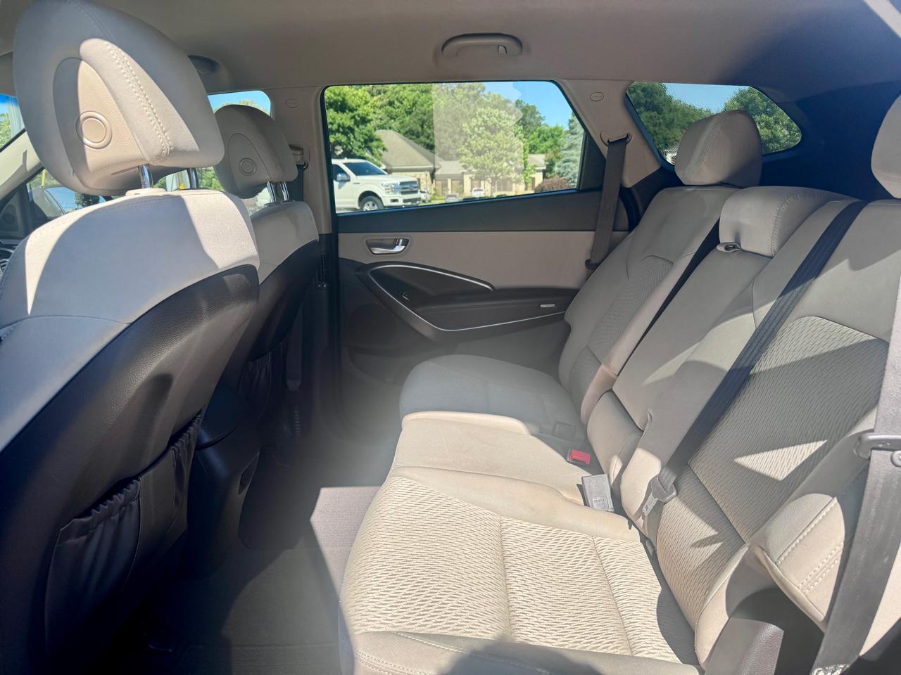 Hyundai Santa Fe SE FWD 2018