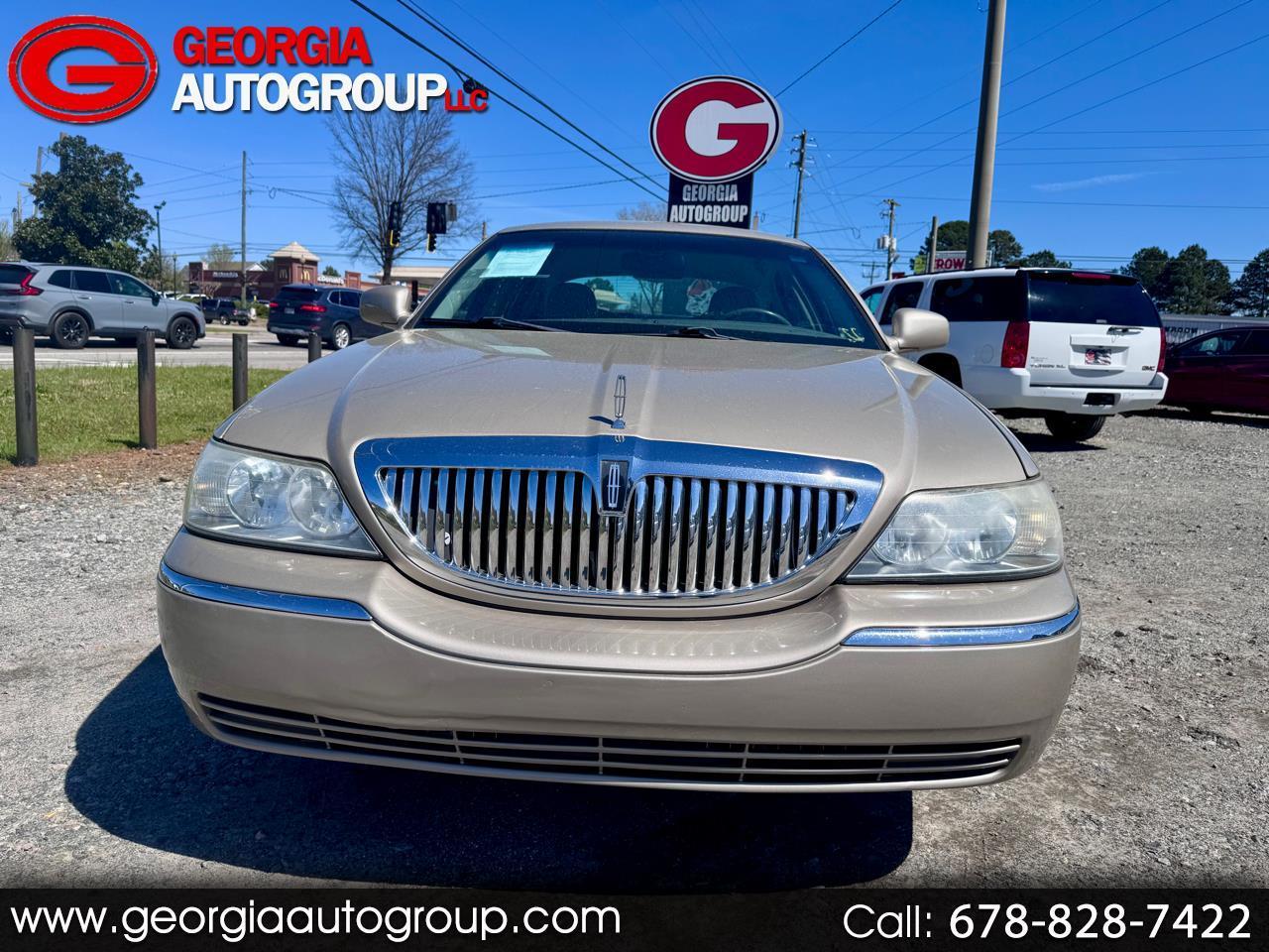 2005 Lincoln Town Car Signature