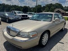2005 Lincoln Town Car 